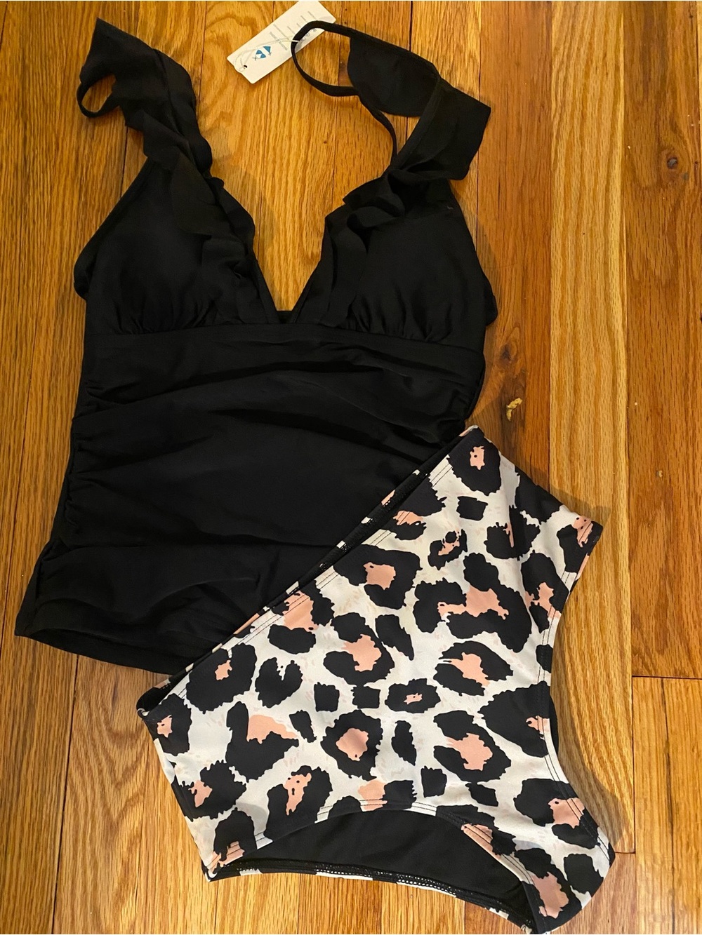 Beachsissi Black Swim Top with Ruching Detail